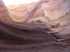 Looking up on the layers of sand - Red Canyon