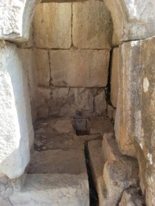 02072015-18 Convenience chamber, probably for the convince of the guards.   -Nimrod Fortress