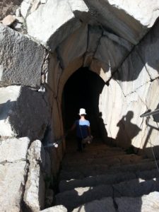 02072015-36 Atzva going down the secret passage that leads from the Western gate to outside the walls. - Nimrod Fortress