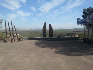 02072015-46 The memorial and behind it the valley of tears