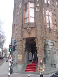 03272015-19 The entrance - decorated with statues and art of stone  - Amsterdam