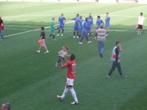 Offir Azo and his daughter - HAPOEL KATAMON