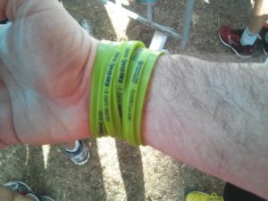 Each 2km round you finish you get one bracelet. I got 9 (I planned on 10, but Had to give my friend a ride home so he can make another round =) Go out and run
