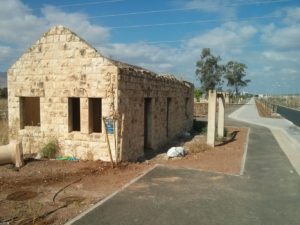 Beit she'an old train station. The buildings been renovated and stand near the new train station. The old rails were thrown aside =/. This is where our journey begins. - valley railway