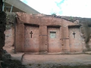 Biete Qeddus Mercoreus church - Monolithic Churches