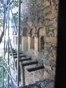 Seventh building - Bekafa's Castle (Messih-Seghed Bekafa's) (ruld between 1721-1730) - looking outside - Fasil Ghebbi