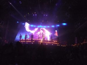 09122014-60 Beyonce (copycat)....