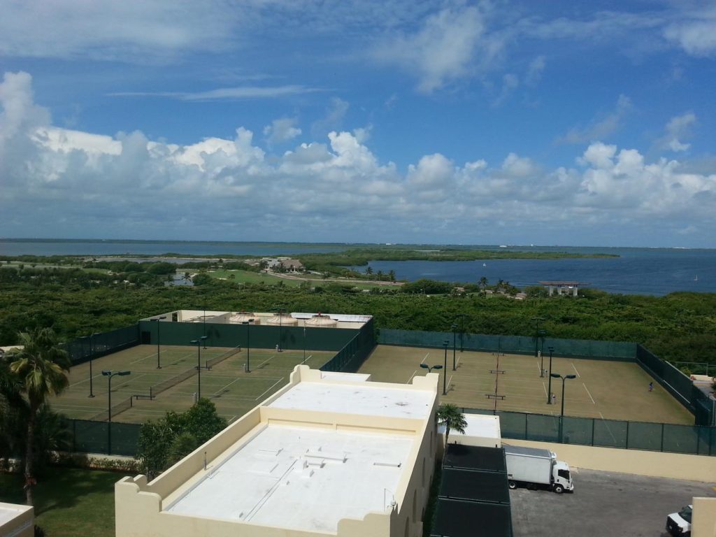 The breeze of Cancun - every 4 or 5 PM, came the breeze.