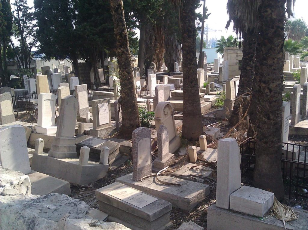 The rest of the Jewish cemetery and a tomb that became sacred during the time of Avdimi of Haifa
