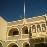 Some houses in Victoria with horizontal and vertical flag poles. We didn't manage to get into the bottom of this thing. Baby-moon