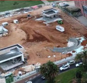 The parking lot in the final stage of works - Iron Parking