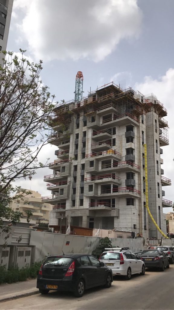Crane collapse in 2017 February in Ramat-Gan