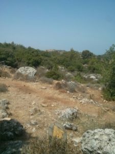Our destination - the ruins of Bayt 'Itab - Nahal Me'ara