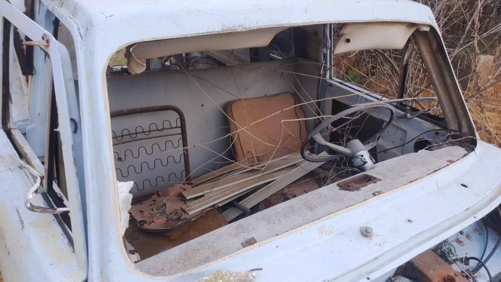 Sussita car - the driver cabin