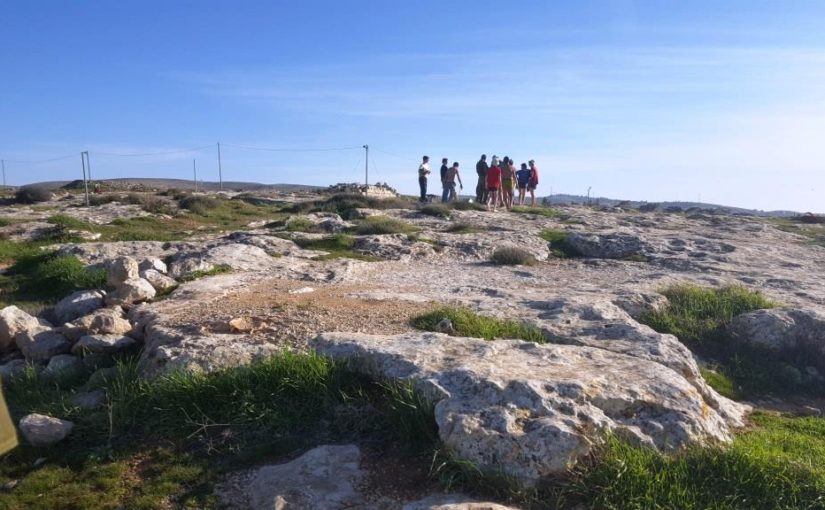 Just another shinny afternoon in Susya