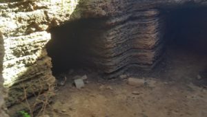  The first cave - Pi-Glilot
