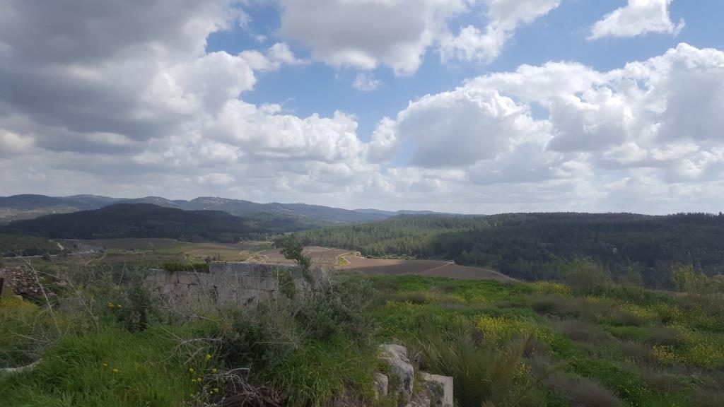 To the East are Judaen mountains - Latrun