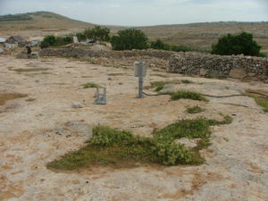 The base and the electricity box from the other side