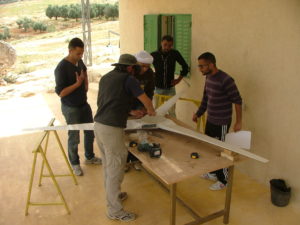 Fastening the bolts of the wings