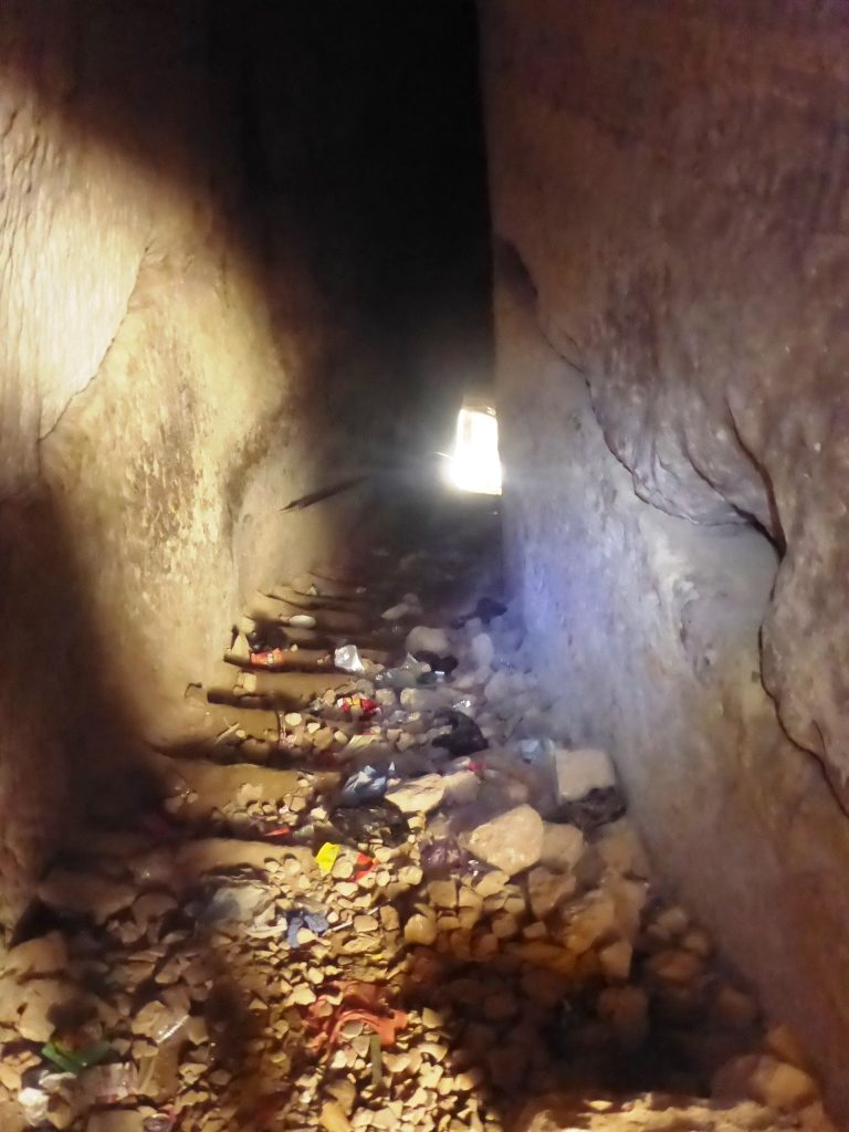 Going down the tunnel staircase of 93 stairs, leading to the spring. Unfortunately, it is full of rubbish - Tel Gibeon