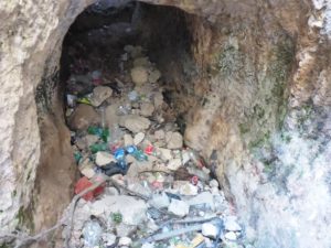 But the way to the lower chamber is closed with rocks and garage - Tel Gibeon