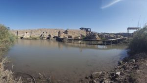 The small trail over the water of Nahal Taninim from below