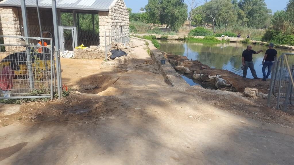 7 mills on ordinary day - Ayalon stream
