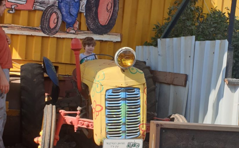 Uncle Aaron tractor