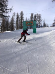 Skying down the mountain - Les Arcs 1800