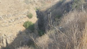 The dry Bazelet Waterfall 