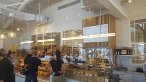   Maison Kayser fro within, heaven of carbohydrates  - Tel-Avivim 