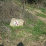 The clear hiking mark to Ein-Tanur grotto.