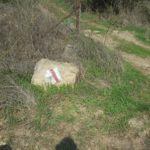 The clear hiking mark to Ein-Tanur grotto.