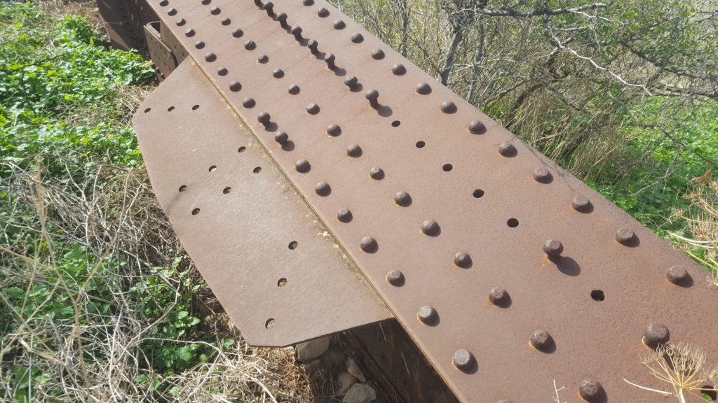 First steel piece of the bridge