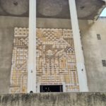 Tel Aviv Great Synagogue, built on 1925, sought to unite all the citizens of the new city under one roof. The Lehi uses the basement and attic of the place as secret arms cache (you can see more locations as this on this post) - Independence trail