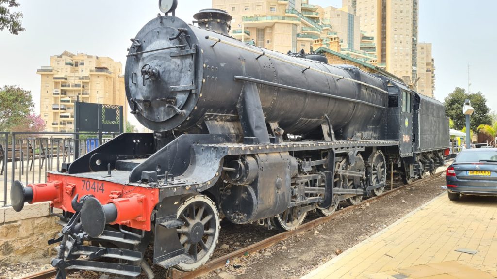 Steam Engine - used by both the Ottoman (who cut down many of Israel natural forests to fuel it) the and British. On 1956 Israel railway reopened the line to Beer Sheba, but it ended in a different station, northern to this one. On 1959 the use of steam engine on Israel railways ended.