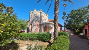 The other building in yard is Aaron Aaronsohn house, built after the parents understand the raising star need his own house.