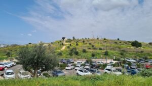 The hill of tombs, and the trail around it (Tomb hill path) - which we did not take - Migdal Tsedek