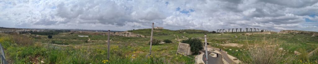 A view from the top of the kilns from left (South) to right (North): nowadays quarry, the winter pool, the citadel, the Concrete Giant and Rosh HaAyin - Migdal Tsedek