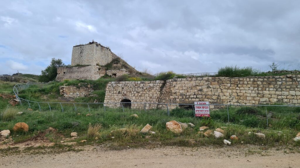 Some more kiln pictures around the site