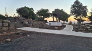 The entrance to the memorial: against hundreds of tanks, they marched high, knowing that only with their body, they can save, the Goaln Heights and Galilee settlements; the people won't forget, the brave heroes, and the action of the boys, for generations will be memorized, how they fallen but not for nothing.