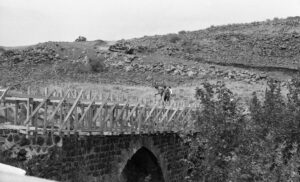 Restoring the bridge with concrete top on October 1969, on the background you can see the bulldozers working on making the new border road towards east, as before it was the Syrian-Lebanon border (Source: he.wikipedia.org)
