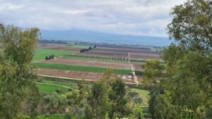 The valley from Shaomit Hill above kiryat shmona - Hasbani Valley 