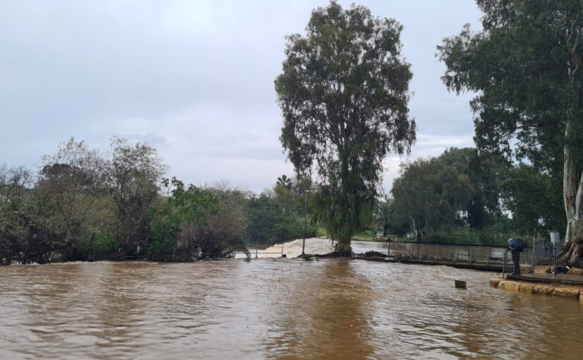 The Yarkon river waterfalls on 7 mills during those rainy days - it's raining