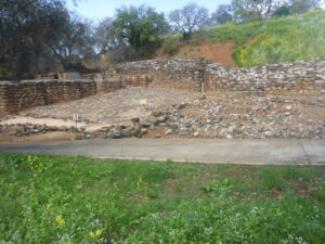 The Israelite Gate from outside the reserve - Tel Dan