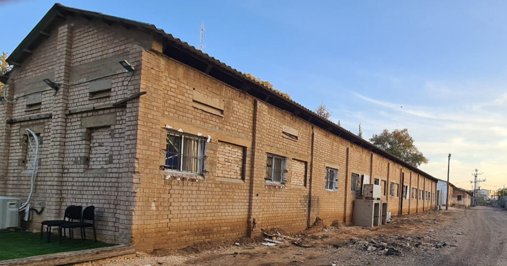 Built between 1939 to 1944 (during WWII), this bricks building used a storage building of spare parts of the British armored vehicles.