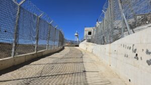The road above the Hasbani north of the walkway, it is mostly a security road and not nice to walk - The UN guarding tower north of the village, in the Lebanon side