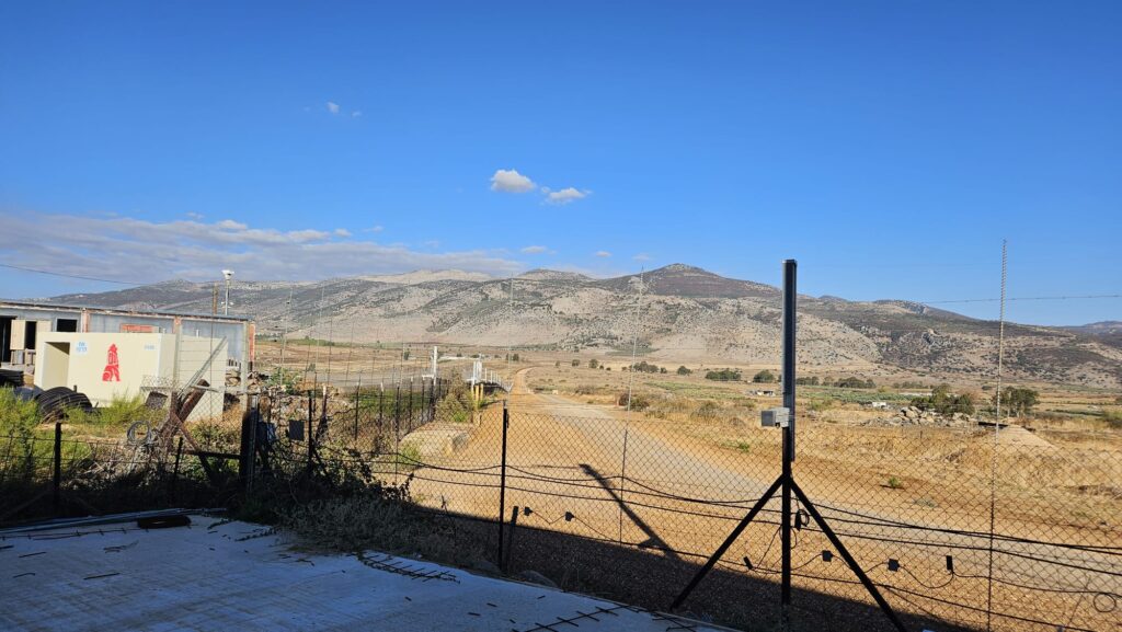 Israel-Lebanon border from Al-Khatib Sweets. you can see how the straight line of the border split to the north (south) and right (south) to go around the village.