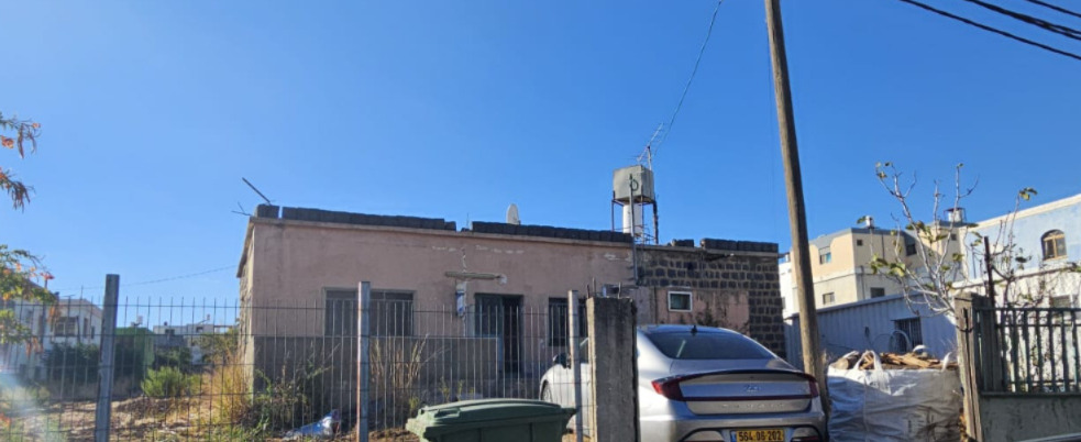 An old building made partly from Basalt stone in the northern part of the village - visit in Ghajar