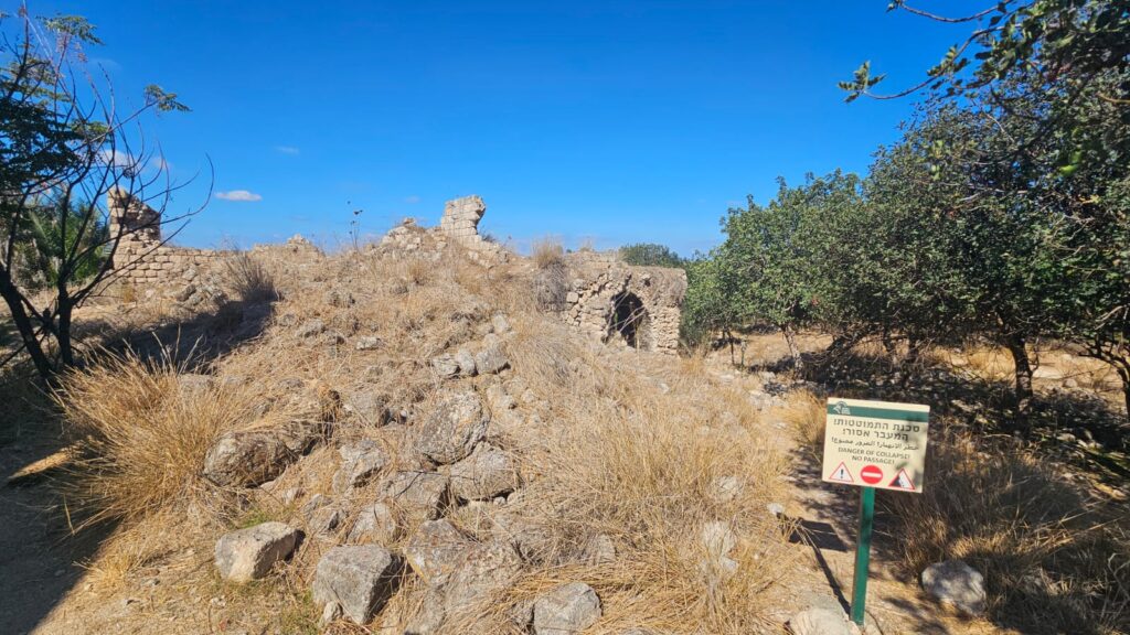 The ruins of the halls - Qakun